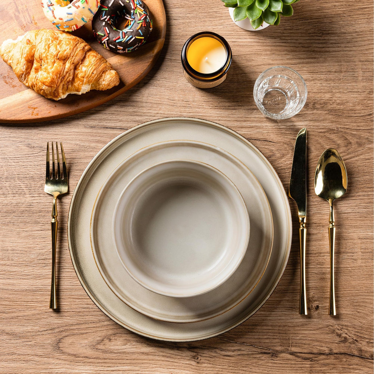 GUERAN Stoneware Dinnerware Set – Reactive Glaze, Service for 8